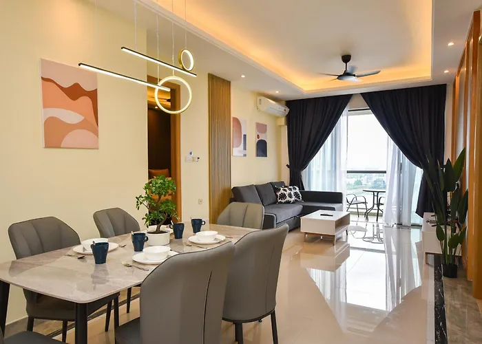R&F Princess Cove By Nest Home